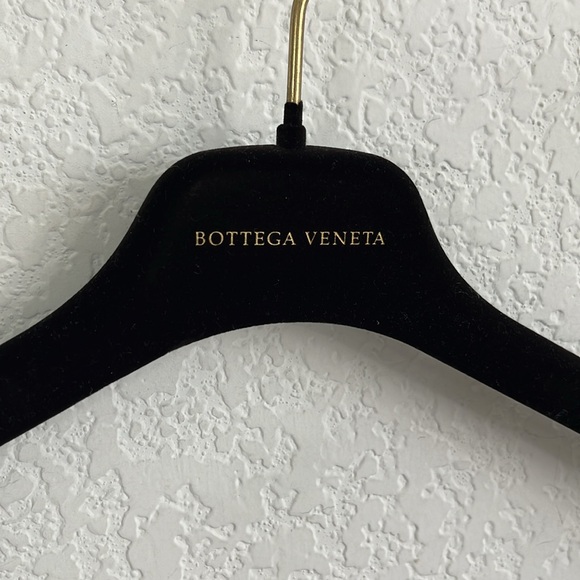 Bottega Veneta Velvet Flocked Logo Hanger - Picture 2 of 5